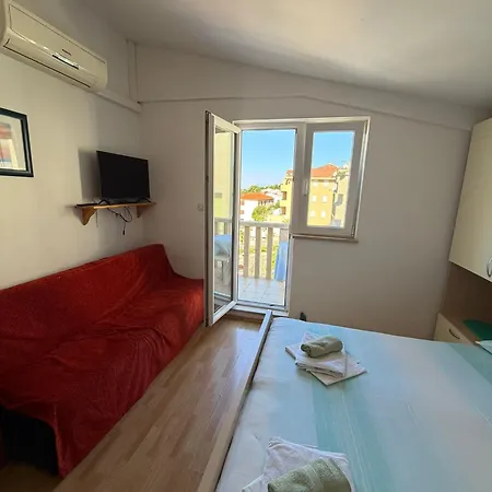 Nada Appartement Makarska