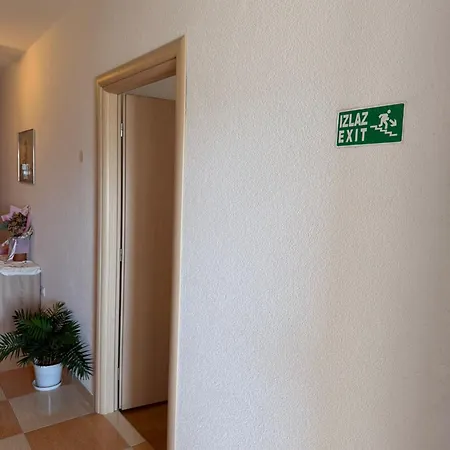 Nada Appartement Makarska