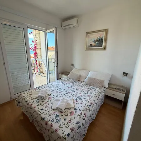 Nada * Makarska