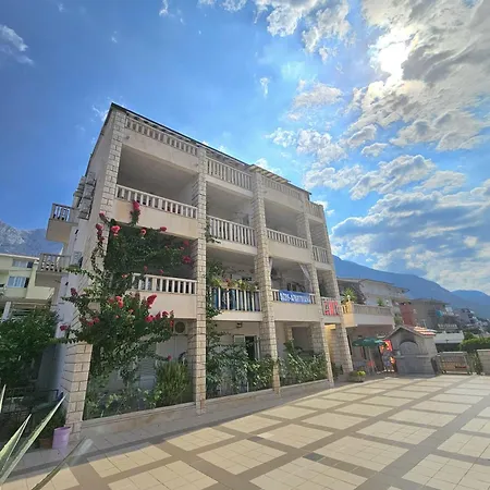 Apartman Nada *