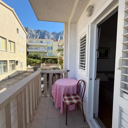 Nada Apartman *